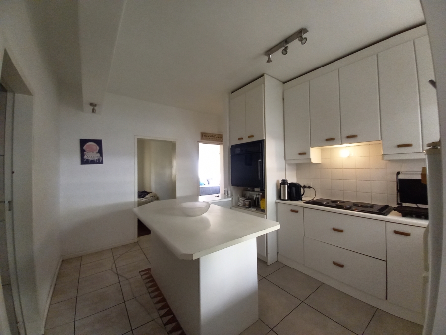 To Let 2 Bedroom Property for Rent in Tamboerskloof Western Cape